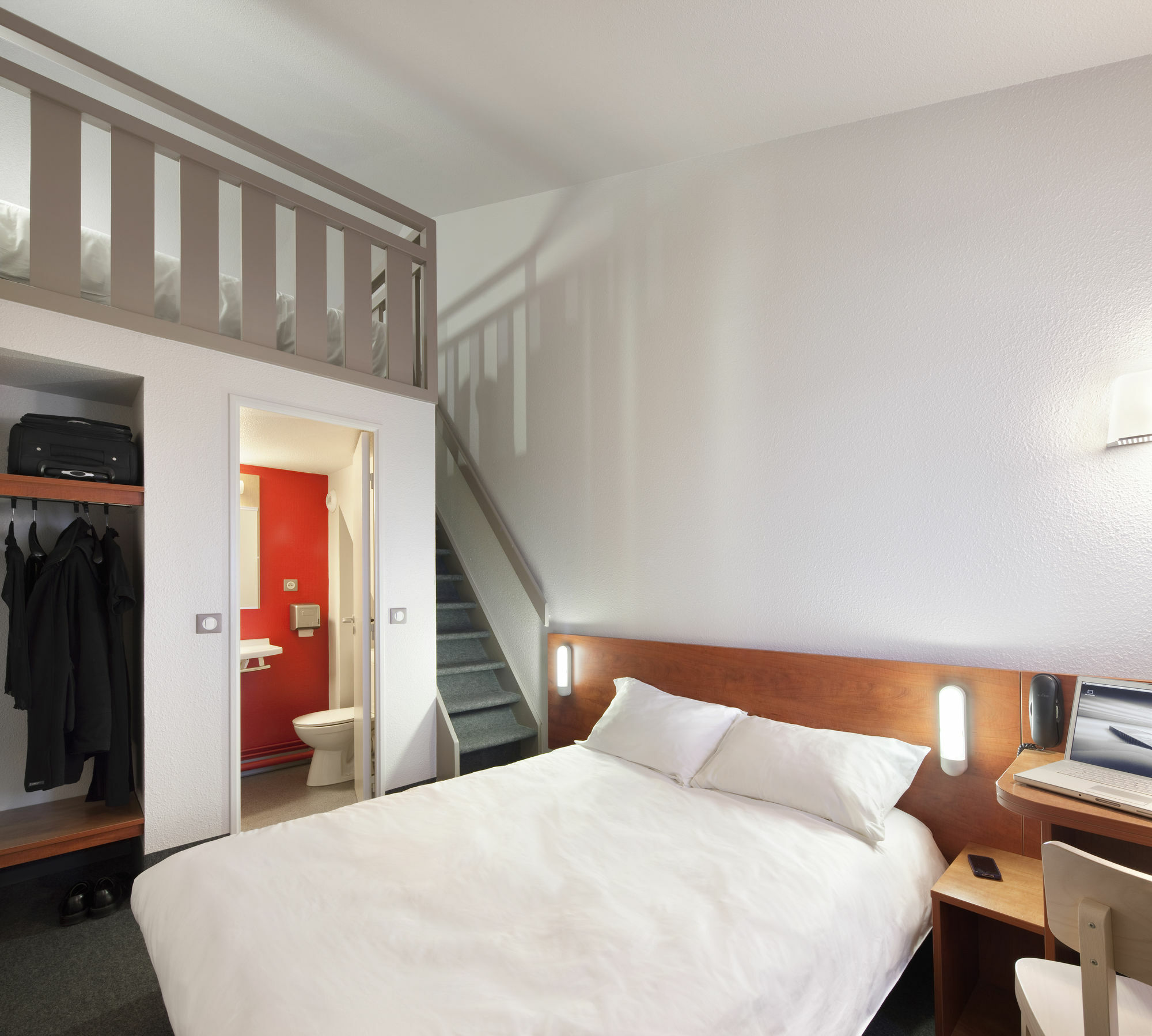 B&B Hotel Angers 1 Beaucouzé Exterior foto